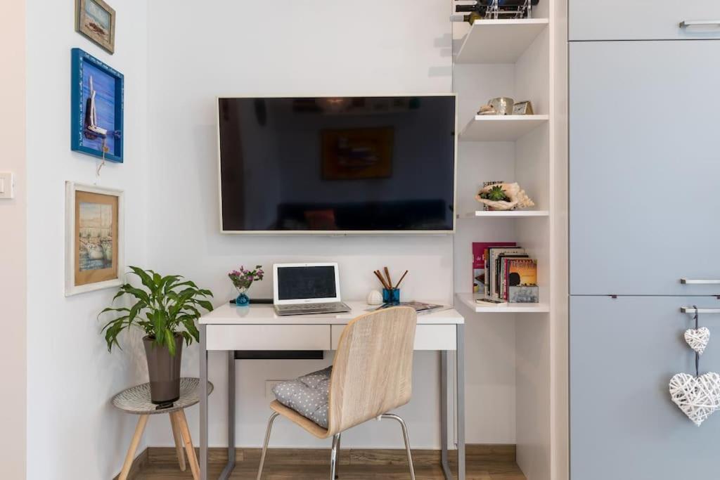 Brand New 1Br Near Central Station, Old Town, Beach - 3 Minute Walking Διαμέρισμα Σπλιτ Εξωτερικό φωτογραφία